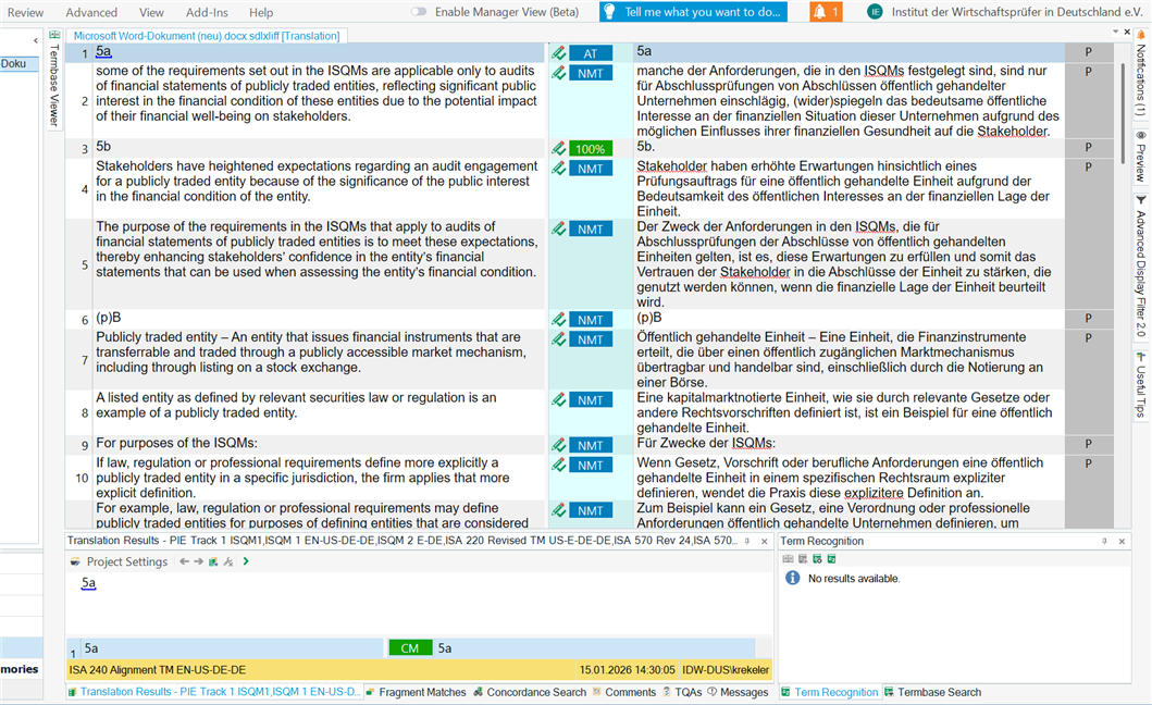 Screenshot of Trados Studio 2022 showing a bilingual document with English and German text in a side-by-side layout. The Advanced Display Filter panel on the right shows 'No results available.'