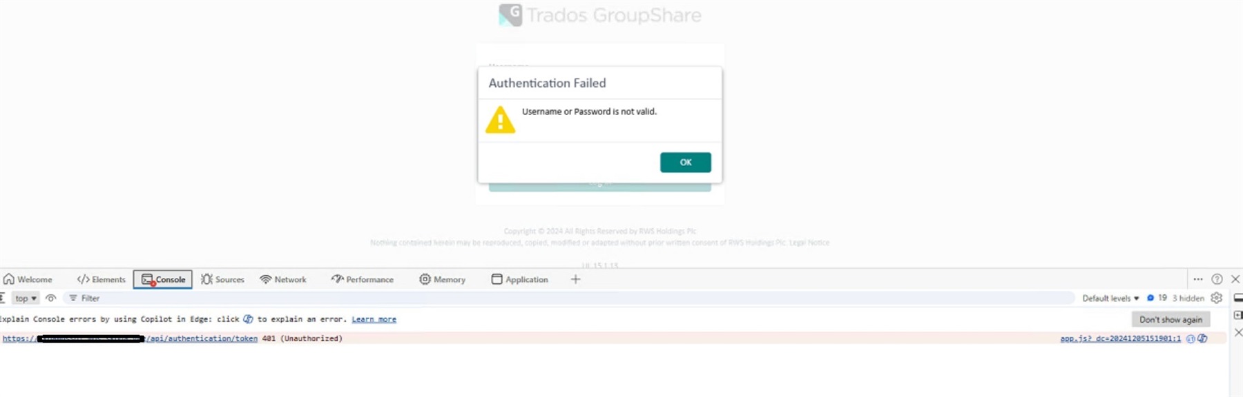 Screenshot of Trados GroupShare login page with an error message stating 'Authentication Failed: Username or Password is not valid' and a console log showing a 401 Unauthorized error.
