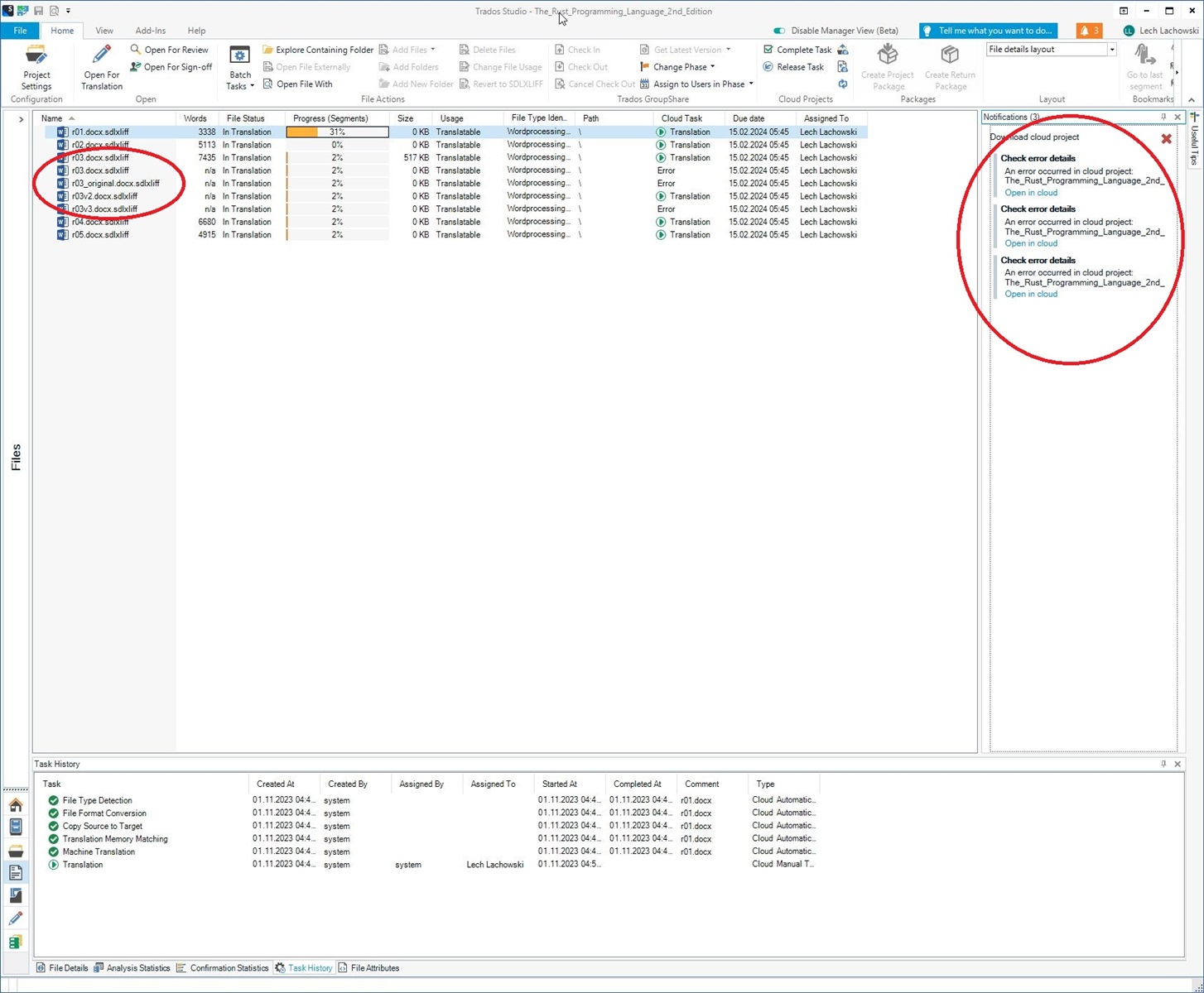 Trados Studio project files list showing three r03 files with an error status and notifications panel with multiple error messages.