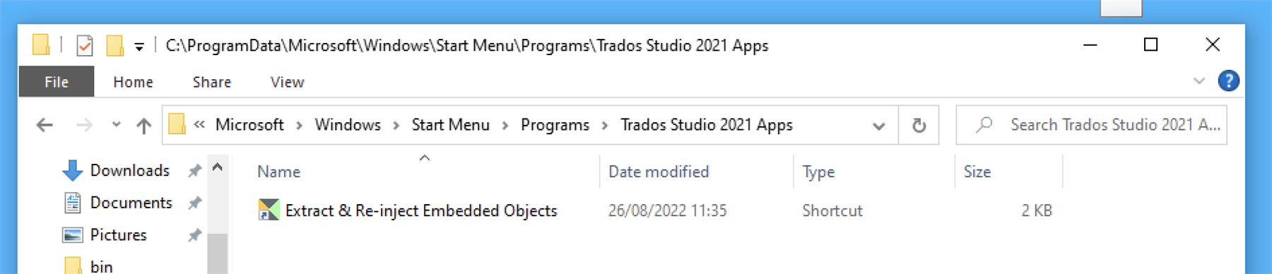 File Explorer window showing the contents of Trados Studio 2021 Apps folder with a shortcut to 'Extract & Re-inject Embedded Objects'.