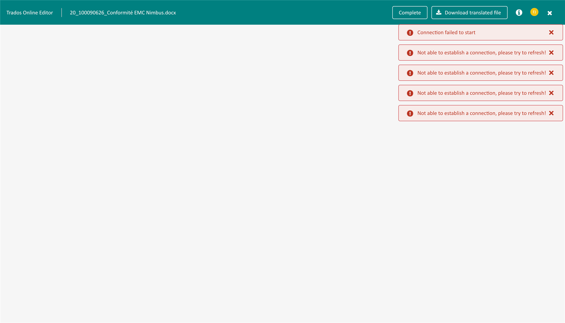 Trados Online Editor interface showing a 'Connection failed to start' error and multiple 'Not able to establish a connection, please try to refresh!' warnings in red.