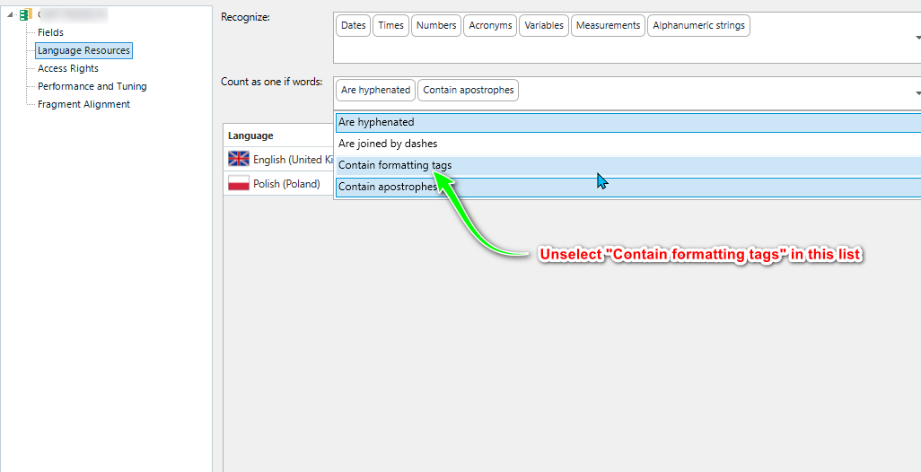 Trados Studio settings showing language options for English and Polish with a green arrow pointing to deselect the 'Contain formatting tags' option.