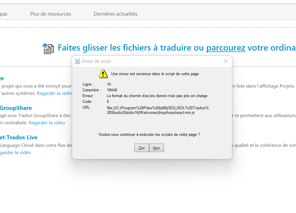 Trados Studio error message window titled 'Erreur de script' indicating a script error on line 14, character 18448. Error message states 'Le format du chemin d'acces donne n'est pas pris en charge' with a file URL ending in 'react.min.js'. Options to continue or stop scripts are provided.