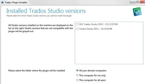 Trados Plugin Installer window showing installed Trados Studio versions with Trados Studio 2021 selected and Trados Studio 2022 grayed out, indicating incompatibility.