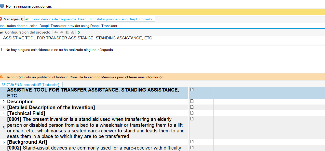 Trados Studio screenshot showing an error message 'Se ha producido un problema al traducir. Consulta la ventana Mensajes para obtener m s informaci n.' with untranslated text in the background.