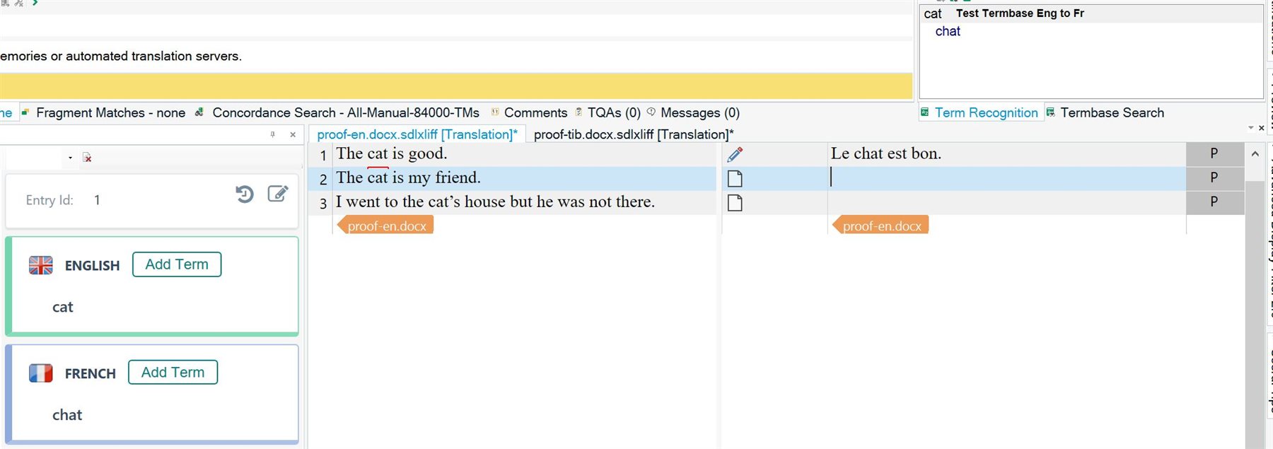 Screenshot of Trados Studio showing English to French term recognition with 'cat' in English matched to 'chat' in French.