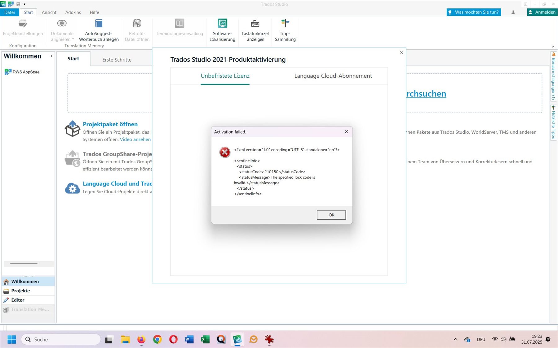 Trados Studio activation error message stating 'The specified lock code is invalid' with XML details.