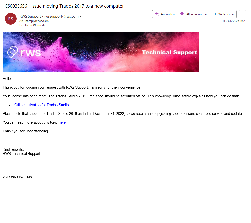 Email screenshot from RWS Support regarding issue CS0033656 about moving Trados 2017 to a new computer. The email mentions resetting the license and provides a link for offline activation.