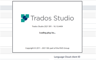 Trados Studio splash screen displaying version 2021 SR1 - 16.1.4.4094 and a message 'Loading plug-ins...'.