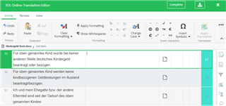 Screenshot of SDL Online Translation Editor showing a translation project with text segments and a green 'Complete' button at the top.