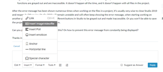 Trados Studio forum post discussing an error, with options to insert link, imagevideo, emoticon, and special character visible.