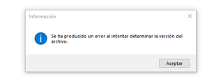 Error message in SDL Trados Studio stating 'An error occurred while trying to determine the file version' with an Accept button.