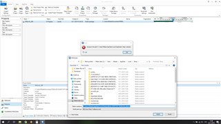 Error message in Trados Studio stating 'Failed to open package' with a file explorer window showing project files in the D disk.