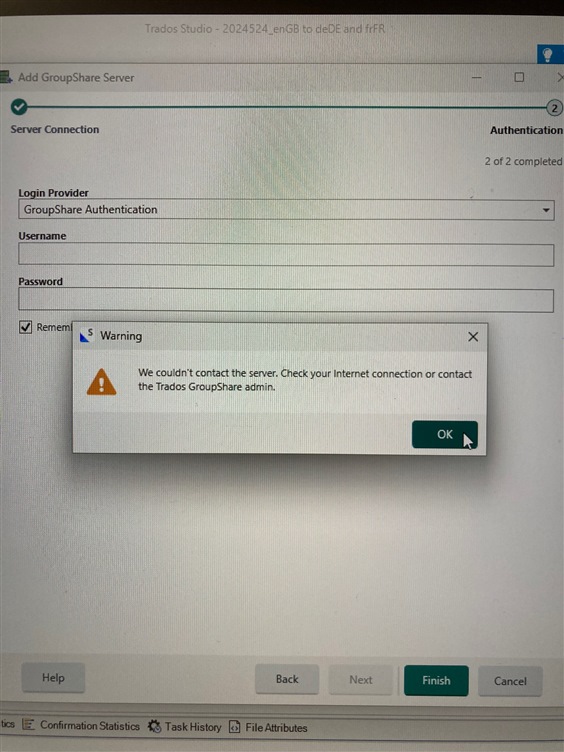 Trados Studio Add GroupShare Server screen showing a warning message: 'We couldn't contact the server. Check your Internet connection or contact the Trados GroupShare admin.'