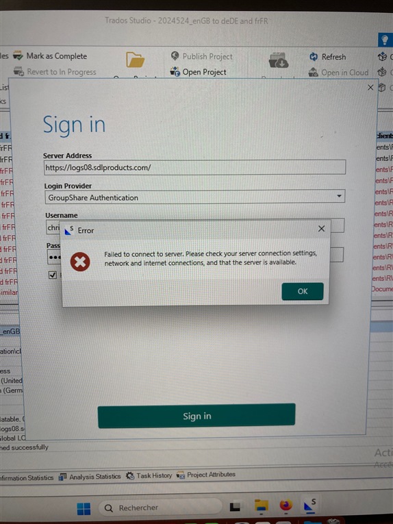 Trados Studio sign-in screen showing an error message: 'Failed to connect to server. Please check your server connection settings, network and internet connections, and that the server is available.'
