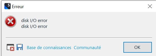 Error message window with title 'Erreur' showing 'disk IO error' repeated twice, a red cross icon, and buttons for 'Base de connaissances', 'Communaut ', and 'OK'.